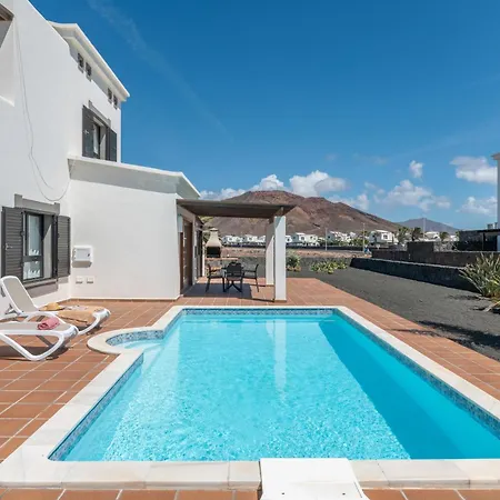 Ambar * Πλάγια Μπλάνκα